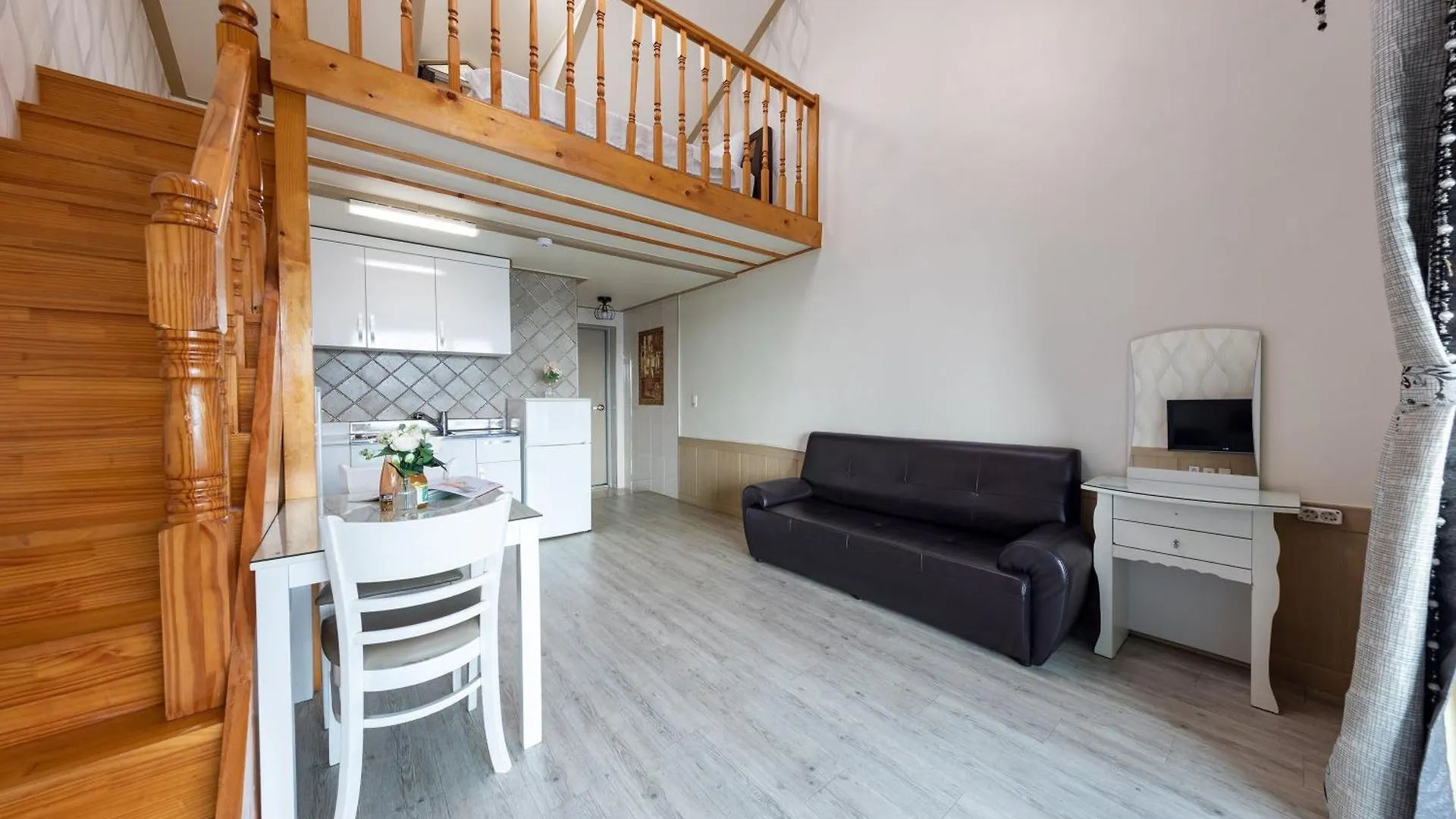 강화 그랑블루펜션