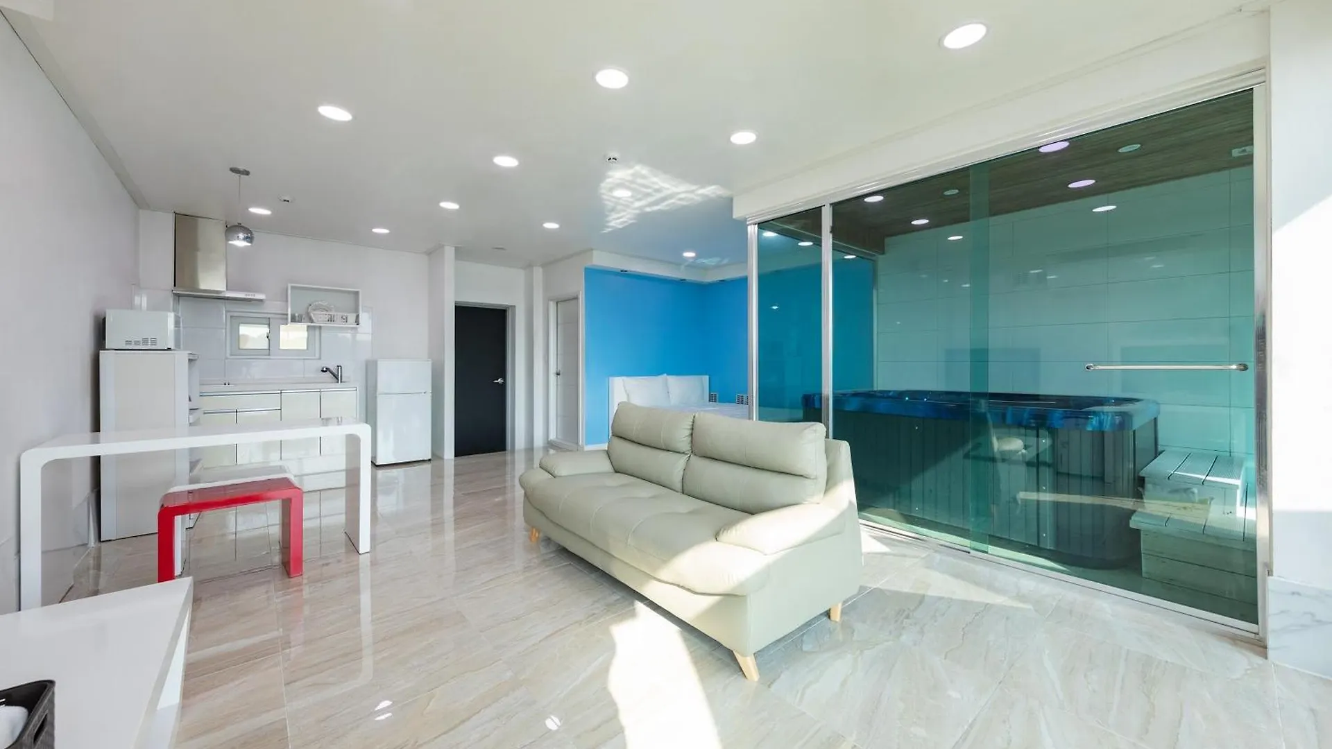 강화 그랑블루펜션 3*,  대한민국